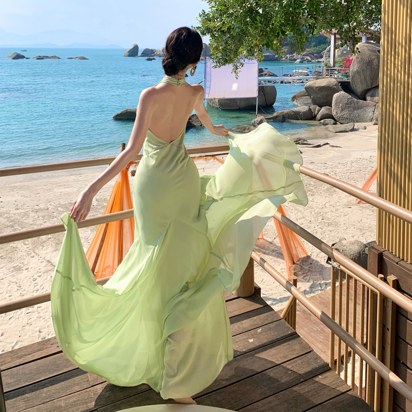 Niche Design Halter Backless Vacation Dress Sexy Slim V-Neck Dress