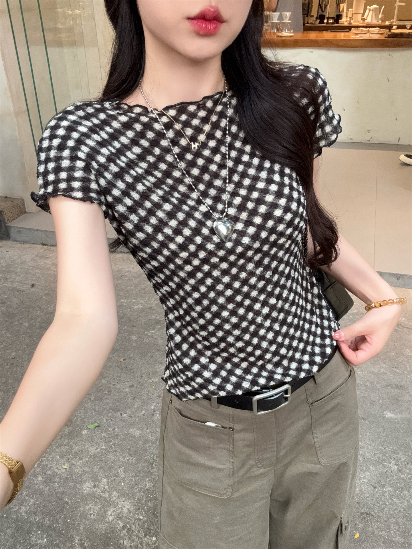 Sweet Plaid Ruffled Short Sleeve Top for Women - Image 3