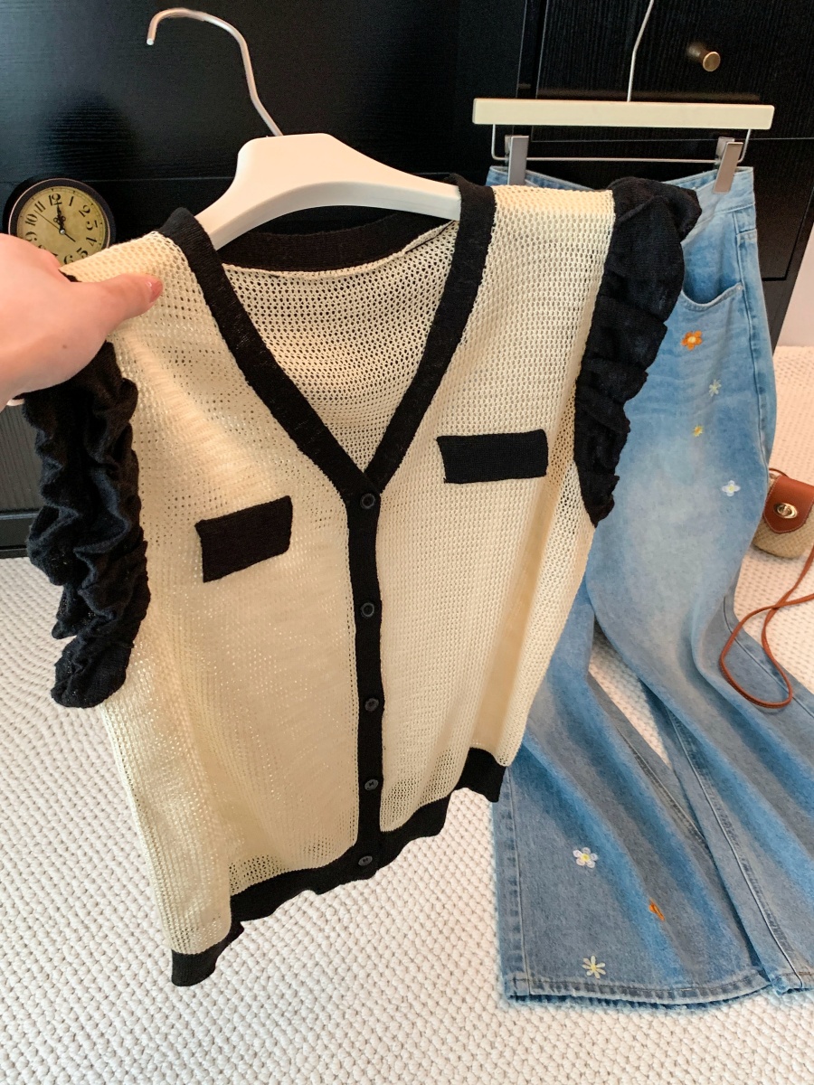 Women's Sleeveless Knit Vest with Ruffle Trim - Lightweight Breathable Summer 2026 Cardigan Top